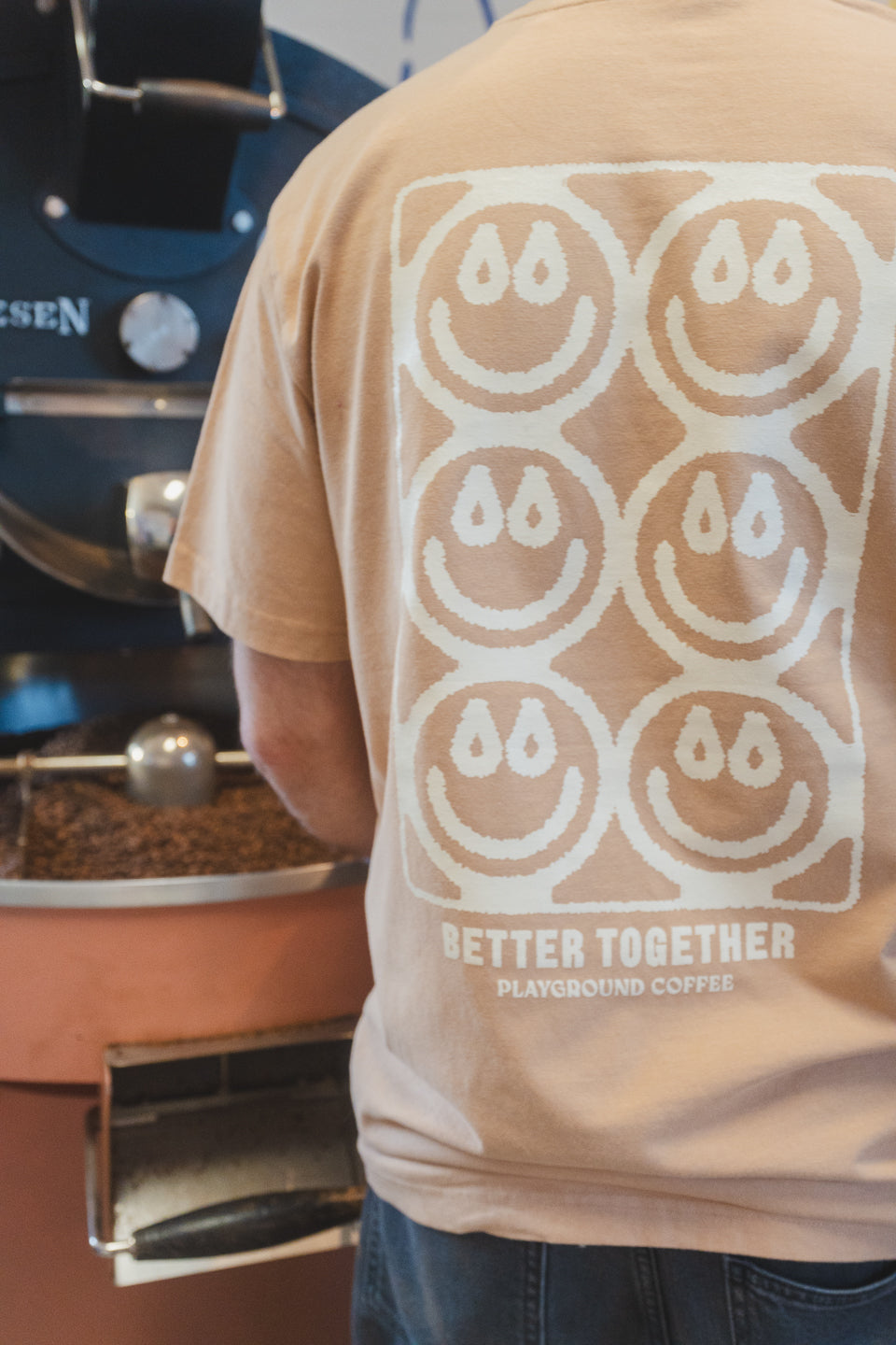 Fairtrade T-shirt Better Together Latte Smiley Screen print Playground Coffee Coffee roastery Hamburg St. Pauli 