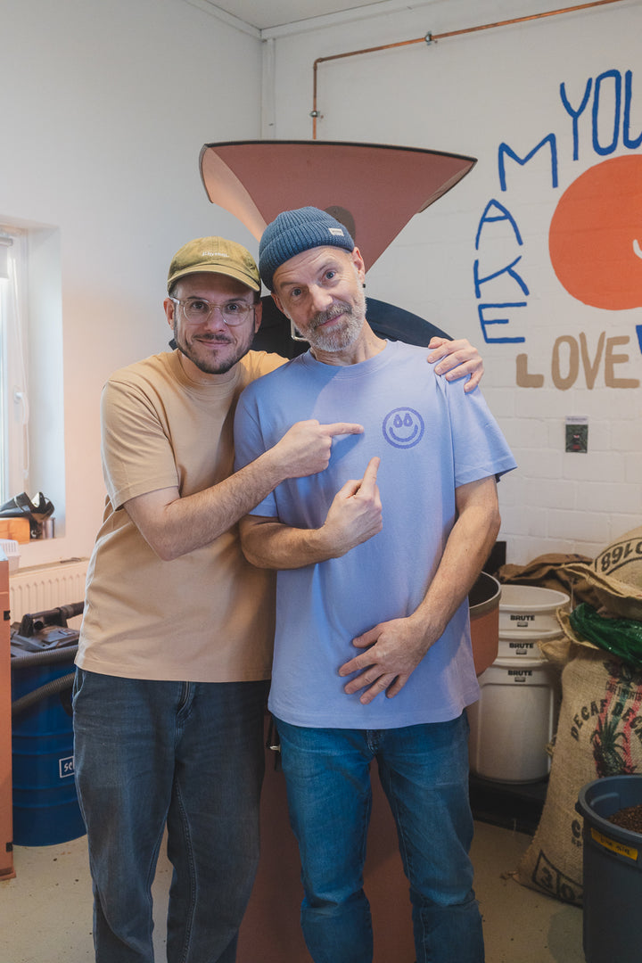 Smiley Fairtrade T-shirt Better Together Lavender Playground Coffee Coffee Roastery Hamburg St. Pauli 